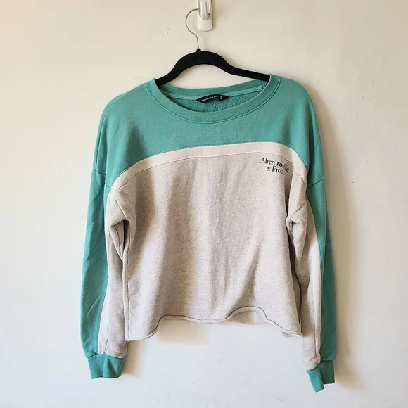 Abercrombie Fitch Tops Abercrombie And Fitch Color Block Crew Neck Sweatshirt Poshmark